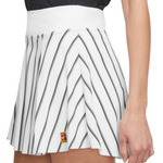 Nike Womens Club Regular Skirt - White/Gorge Green